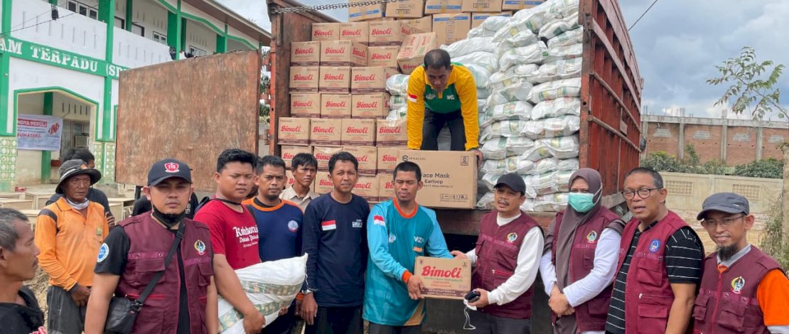 Pada Jumat, 12 Desember 2025, Pemprov Sulsel mengirimkan bantuan logistik untuk korban banjir besar di Kabupaten Aceh Tamiang, yang hingga kini masih berjuang memulihkan kondisi akibat curah hujan ekstrem dan luapan sungai yang merendam permukiman.