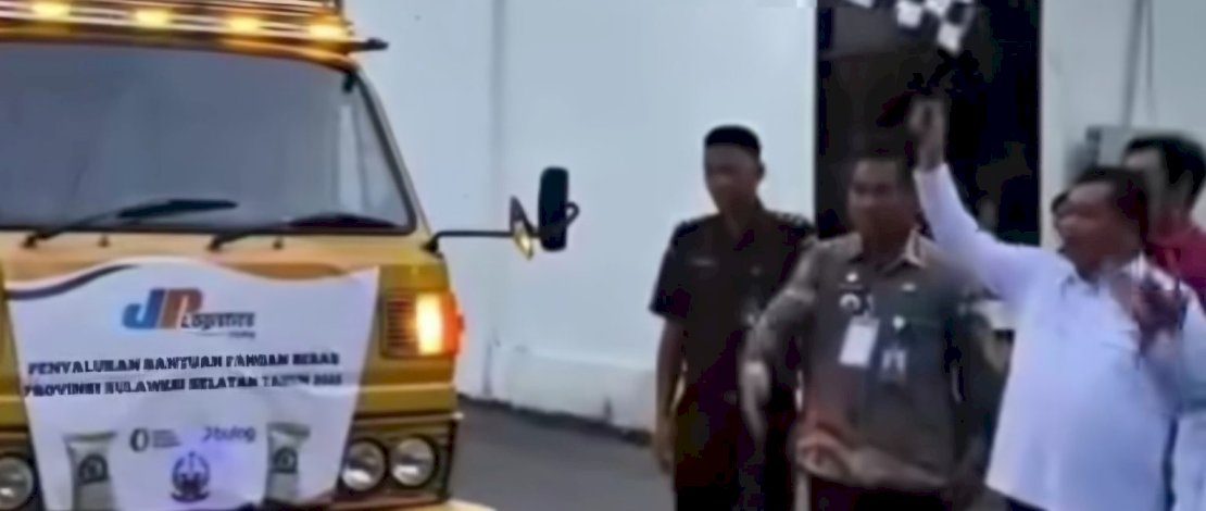 Bupati Takalar Lepas Bantuan Pangan, Pastikan Warga Tetap Terlindungi di Tengah Tekanan Ekonomi