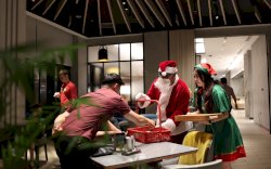 Sambut Tahun Baru di Rooftop Tertinggi Makassar, Hyatt Place Gelar Festival 11 Hari