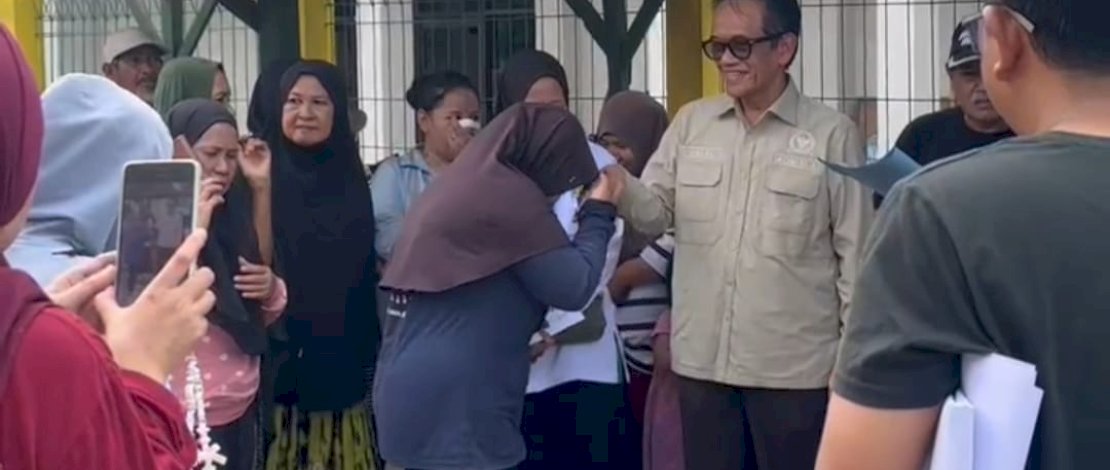 La Tinro Latunrung Kunjungi Lokasi Bencana Angin Puting Beliung di Pinrang