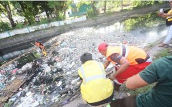 Rangkaian Festival Daur Bumi, Wali Kota Makassar Pimpin Jumat Bersih di Pasar Terong dan Jalan Sawi
