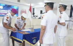 Dankodaeral VI Pimpin Sertijab dan Pengukuhan Pejabat Strategis TNI AL