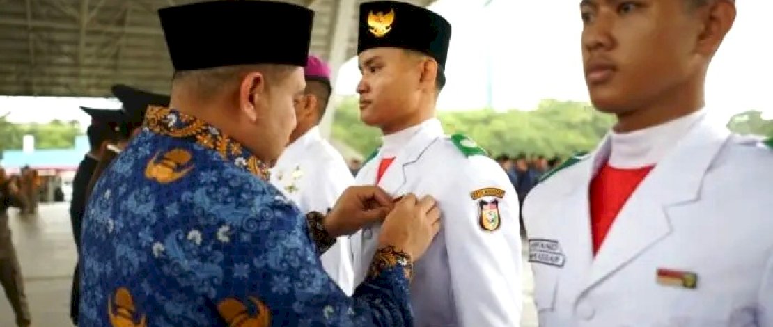 Khidmat Peringati Bela Negara di Makassar, 77 Paskibraka Dianugerahi Pin Emas