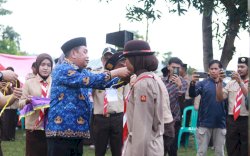 Firdaus Daeng Manye Buka Kemah Bakti Pramuka Kwartir Cabang Gerakan Pramuka Takalar Tahun 2025