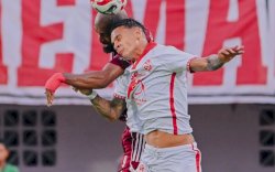 PSM Makassar Kalah 1&ndash;0 di Kandang, Malut United Curi Poin Penuh