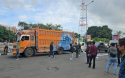 HMI Korkom UNM Tutup Jalan, AP Pettarani-Alauddin Macet
