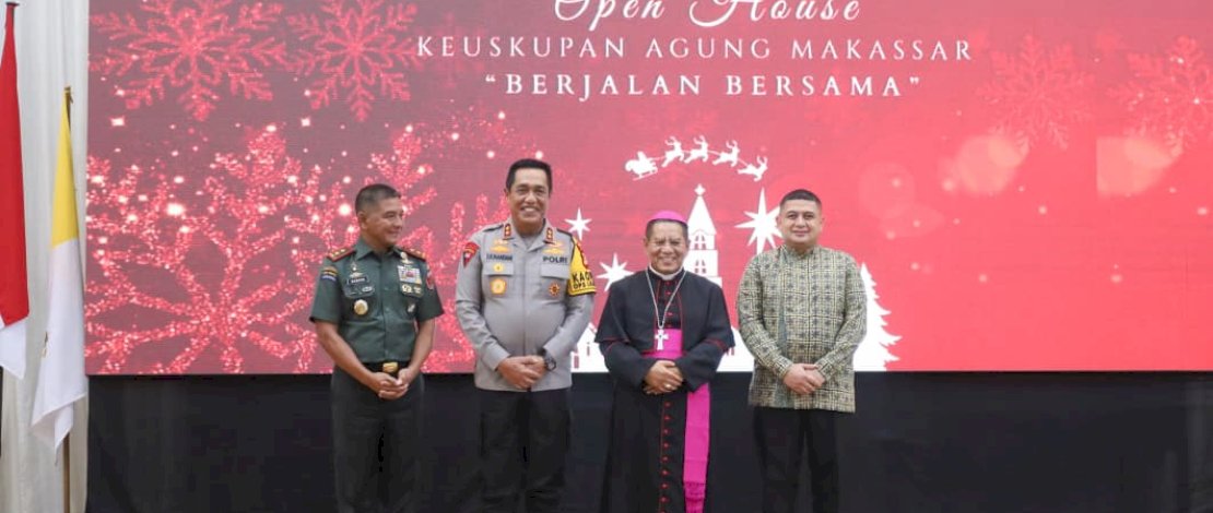 Wali Kota Makassar, Munafri Arifuddin, menghadiri Kegiatan Open House dan Silaturahmi Natal dan Tahun Baru, bersama umat Kristiani, yang digelar di Aula GR. Schienders, CICM Keuskupan Agung Makassar, Jalan Thamrin No. 5 Makassar, Jumat, 26 Desember 2025.