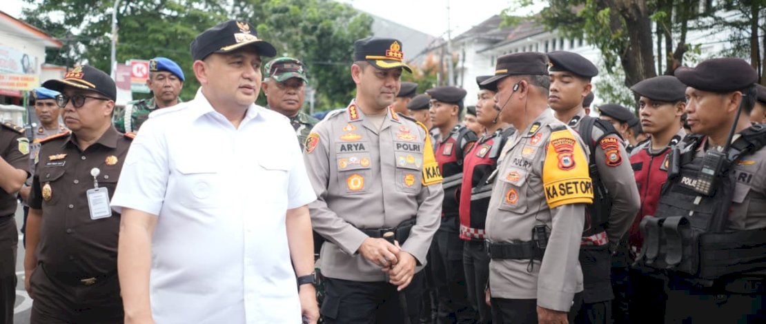 Empati untuk Korban Bencana, Wali Kota&ndash;Kapolrestabes Makassar Pimpin Apel Pengamanan Malam Tahun Baru 2026
