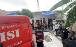 Satu Keluarga Ditemukan Tewas di Rumah Kontrakan, Diduga Keracunan Makanan