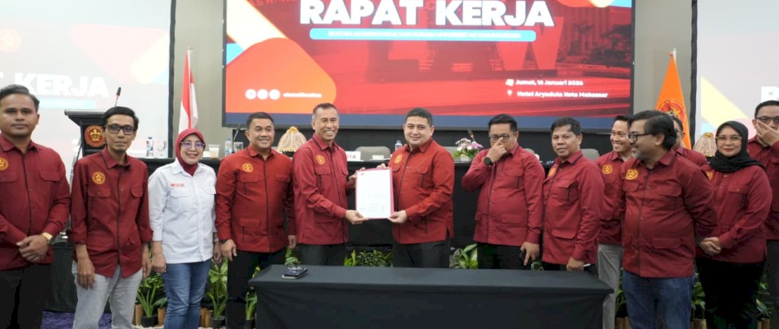 Di Raker IKA FH Unhas, Munafri Tekankan Pentingnya Database dan Program Berkelanjutan
