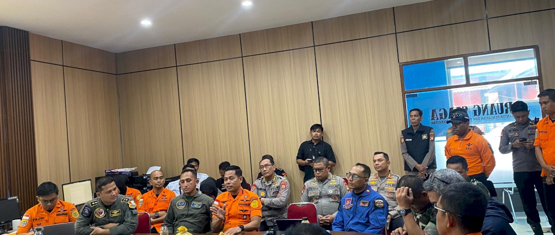 Operasi Pencarian dan Pertolongan (SAR) kecelakaan pesawat ATR 42-500 rute Yogyakarta&ndash;Makassar di wilayah Pegunungan Bulu Saraung, Kabupaten Maros&ndash;Pangkep, Sulawesi Selatan, memasuki hari keempat pada Selasa, 20 Januari 2026.
