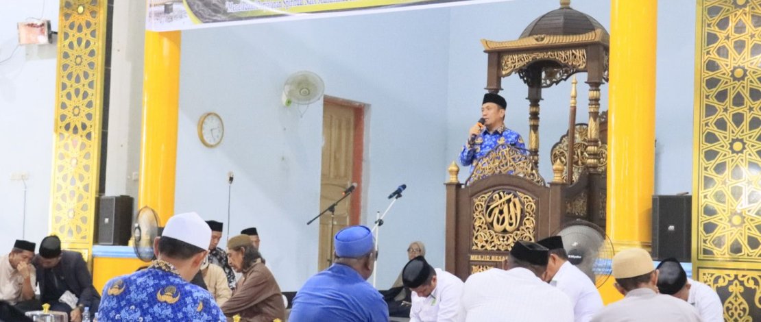 Bupati Luwu Timur, Irwan Bachri Syam, menghadiri peringatan Isra' Mi'raj, yang berlangsung di Masjid Ruhama Kecamatan Wotu, Selasa, 20 Januari 2026.
