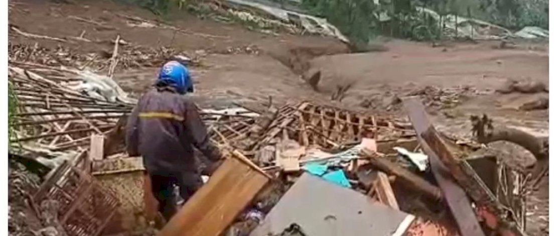 Korban Longsor Bandung Barat Bertambah Jadi 9 Orang, 81 Warga Masih Dicari