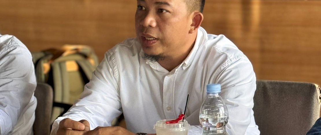 Pengamat kebijakan publik, Ras MD