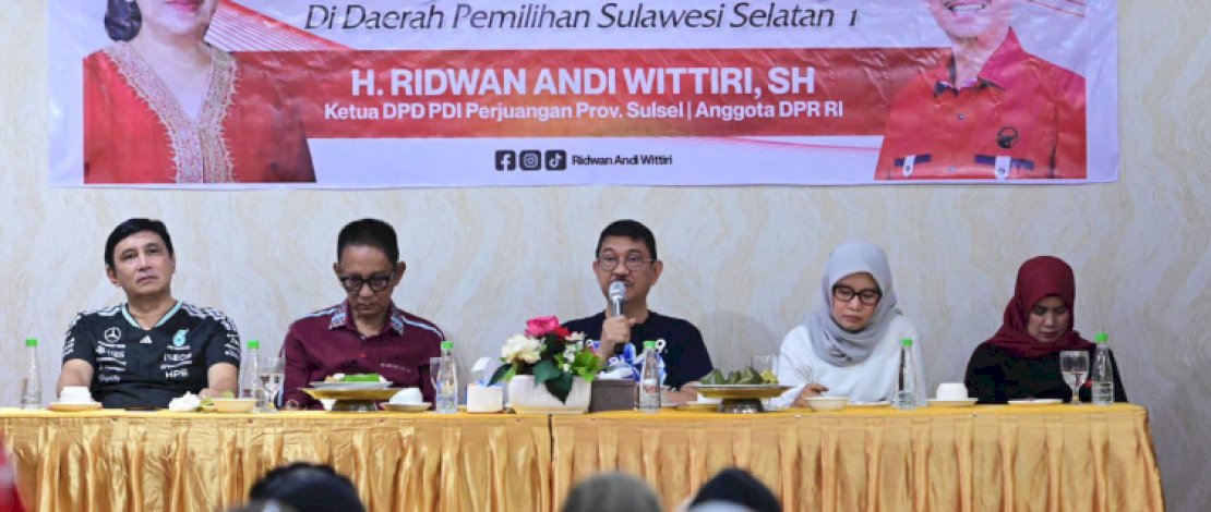 Anggota DPR RI dari Fraksi PDI Perjuangan, Ridwan A. Wittiri, melaksanakan kunjungan kerja di Kecamatan Ujung Pandang, Kota Makassar, yang dipusatkan di Hotel Traveler, Jalan Lamaddukelleng Buntu, Sabtu, 1 Februari 2026.