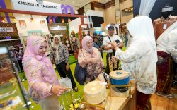 Sulsel Tampilkan Kriya Batu Alam dan Wastra Tenun Unggulan di INACRAFT 2026