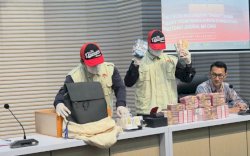 Impor Barang KW Lolos, KPK Duga Pejabat Bea Cukai Terima Rp7 Miliar per Bulan