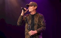 Vokalis 3 Doors Down Brad Arnold Meninggal Dunia Usai Berjuang Lawan Penyakit Kanker Ginjal