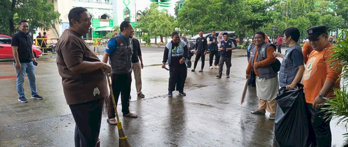 Bersama Bupati Maros, BKPRMI Sulsel Gerakkan Bersih-Bersih Masjid dan setrentak di 24 Daerah, Gaungkan Indonesia ASRI Jelang Ramadan