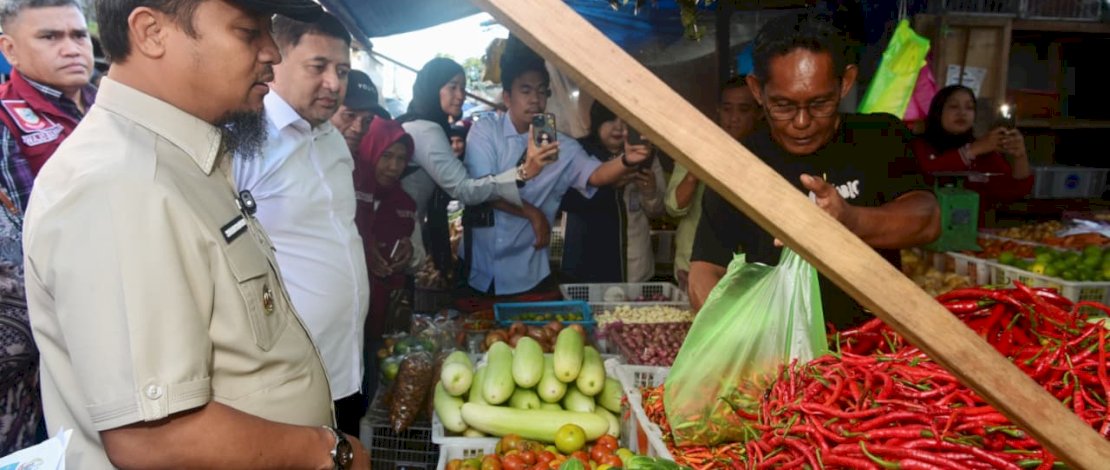 Sidak Pasar Bersama Forkopimda, Gubernur Sulsel: Harga Sembako Relatif Terkendali