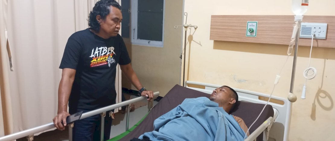 AF saat diamankan tim Satuan Reserse Kriminal Polres Bone di RSUD Tenriawaru Bone