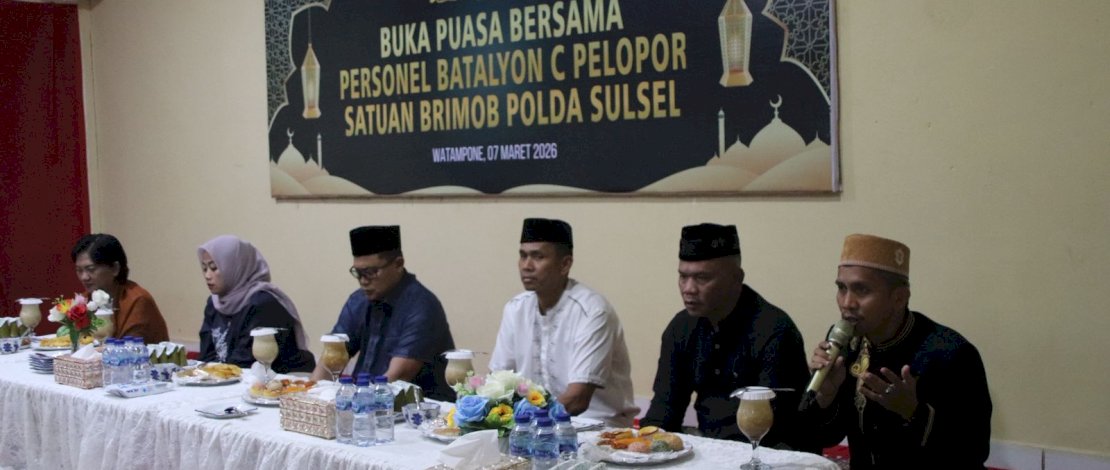 Ramadan Berbagi Sat Brimob Polda Sulsel Sasar Anak Yatim dan Pengurus Masjid