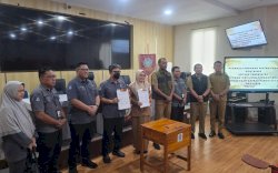 PD Parkir - Kecamatan Ujung Pandang Sepakat Manfaatkan Kontainer Makassar Recover Operasional Parkir