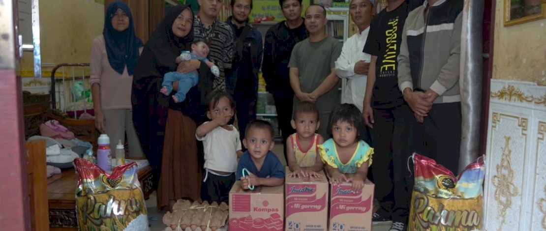 PFI Makassar menyalurkan bantuan sembako kepada anak-anak di Panti Asuhan Al-Bahri, di Jalan Tidung 10, Kecamatan Tamalate, serta di Rumah Singgah Rumah Harapan pada Rabu, 11 Maret 2026.