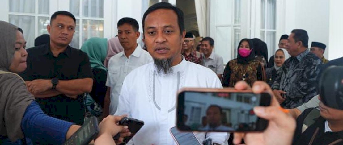 Gubernur Sulawesi Selatan Andi Sudirman Sulaiman