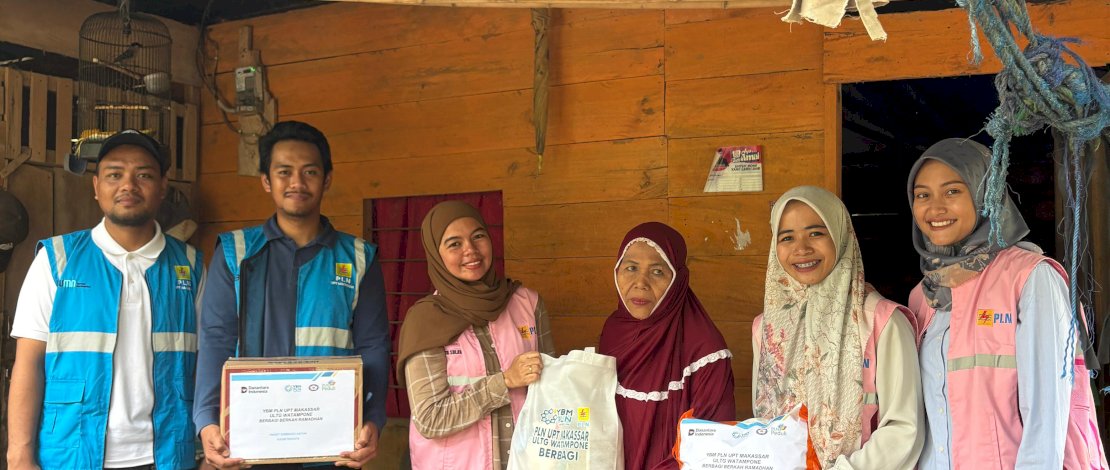 YBM PLN ULTG Watampone berbagi berkah Ramadan.