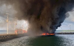 Kapal Meledak di Pelabuhan Benteng Selayar, Satu Tewas