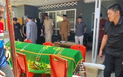 Bupati Irwan Lepas Jenazah Sjamsul Bachrie, Sesepuh Wotu yang Dikenal Penuh Pengabdian