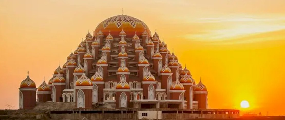 Idulfitri di Makassar Jadi Momentum Kebersamaan, Pemprov Sulsel Ajak Warga Padati Masjid Kubah 99