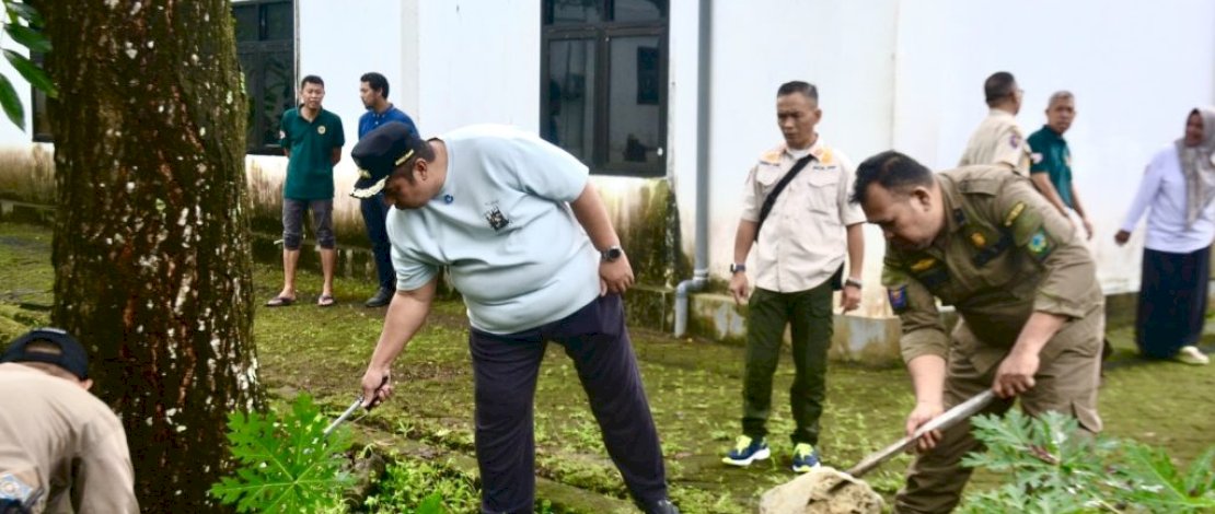 Usai Lebaran, Bupati Maros Ajak Warga Bergerak Jaga Lingkungan