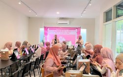 Glowbuburit Class dan Ready To Glam, Kolaborasi Maybelline dan CitraCosmetic Hadirkan Edukasi Makeup di Makassar
