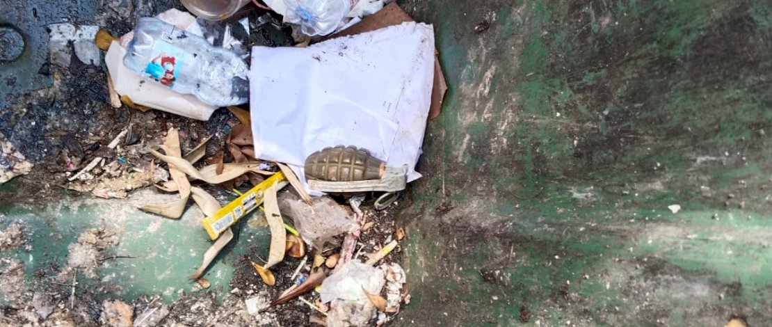 Penampakan granat di tong sampah BPN Makassar.
