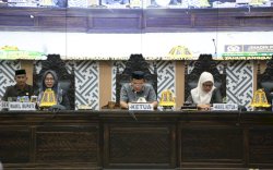 Wabup Puspawati Hadiri Paripurna LKPJ, Fraksi DPRD Apresiasi Capaian Pemda Luwu Timur 2025
