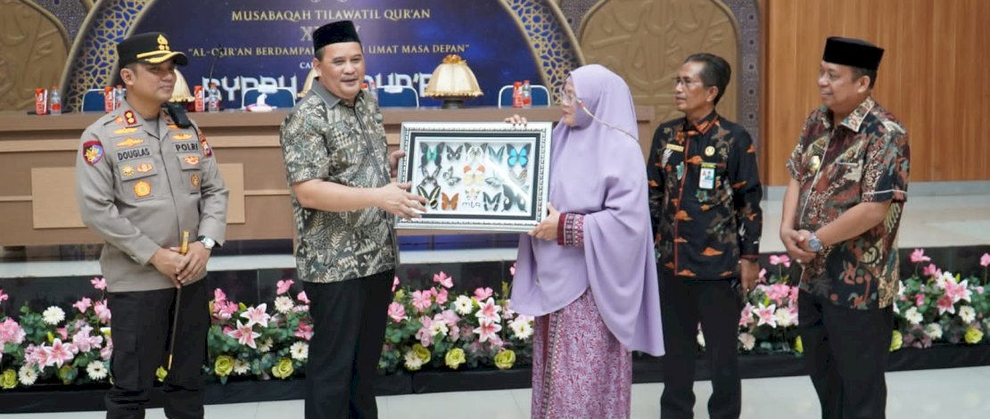 Kafilah Kabupaten Luwu Timur yang akan mengikuti Musabaqah Tilawatil Qur&rsquo;an (MTQ) XXXIV tingkat Provinsi Sulawesi Selatan tiba di Kabupaten Maros dan disambut secara resmi di Aula Kantor Bupati Maros, Jumat, 10 April 2026.