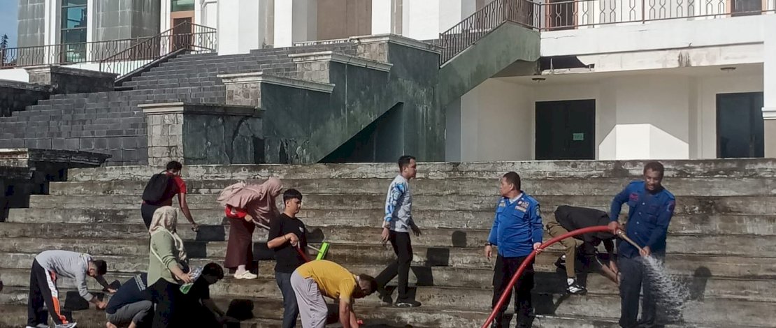 Gerakan Indonesia ASRI Mulai dari Pantai hingga Masjid, Parepare Serentak Jumat Bersih