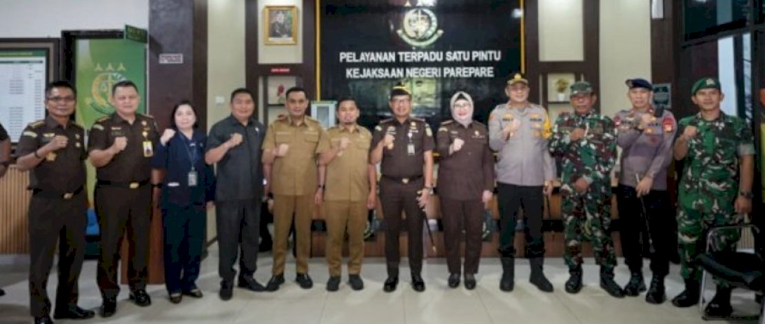 Perkuat Tata Kelola Pemerintahan, Kejati Sulsel dan Pemkot Parepare Bahas Pendampingan Hukum