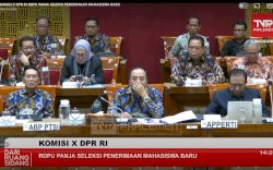 RDPU dengan Komisi X DPR RI, Aptisi Soroti Ketimpangan Pendanaan PTN dan PTS