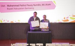 Pemkab Bantaeng - Universitas Ciputra Teken MoU Pengembangan Desa Kreatif