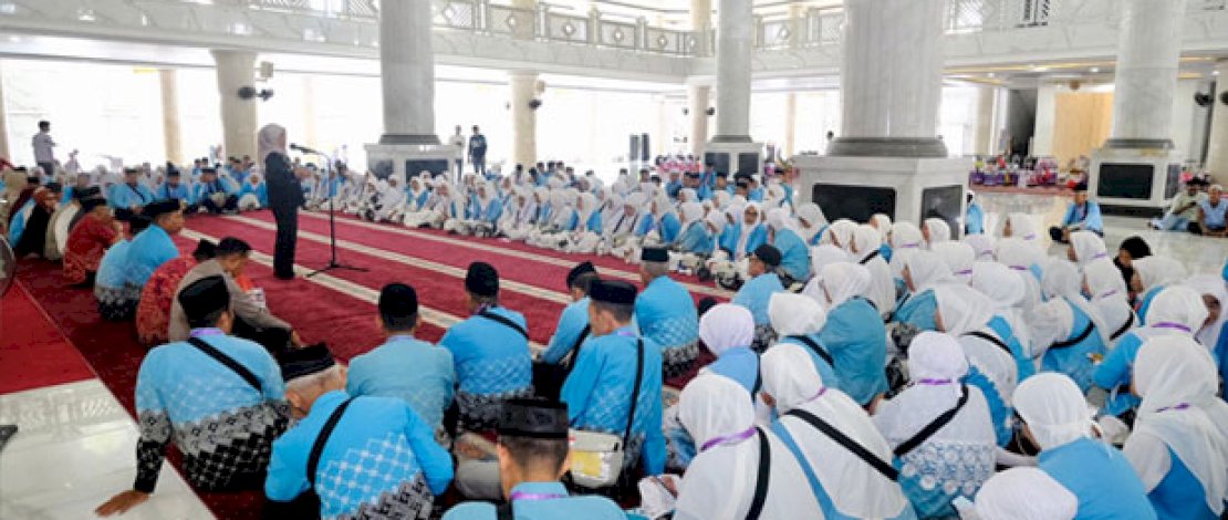 Bupati Gowa Lepas 387 Jemaah Haji Kloter Pertama, Total 1.452 JCH Siap Berangkat