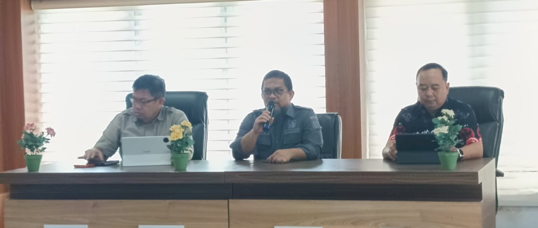 Kepala Dinas Pendidikan Sulsel, Iqbal Nadjamuddin, pada Konferensi Pers terkait PPDB Tingkat SMA/SMK dan SLB, yang diselenggarakan di Kantor Dinas Pendidikan Sulsel, Kamis, 23 April 2026.
