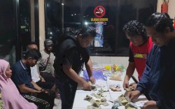 Polisi Gerebek Arena Judi di Pasar Palakka Bone, Lima Orang Diamankan