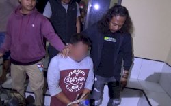 Terdesak Karena Dikeroyok, Guru Pesantren di Bone Tikam Seorang Pemuda