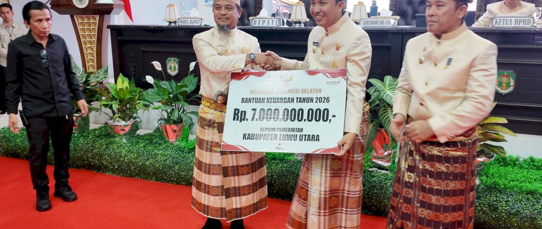 Hadiri Puncak Perayaan HUT ke-27 Luwu Utara, Gubernur: Bupati Ini Orang yang Sportif Bekerja