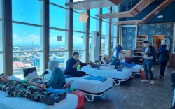 Aston Makassar Gelar Donor Darah Sambut HUT ke-14, Libatkan BRI dan PMI