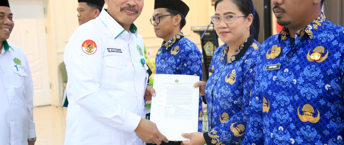 Penyerahan Surat Keputusan (SK) redistribusi Pegawai Pemerintah dengan Perjanjian Kerja (PPPK), Selasa, 5 Mei 2026.
