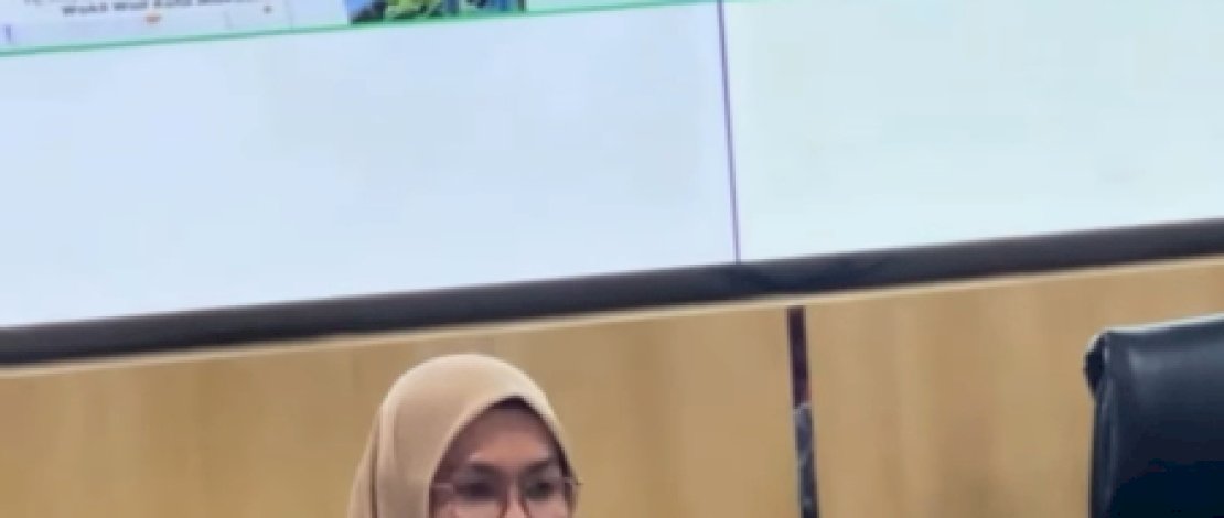 Camat Ujung Pandang Nanin Sudiar, AP